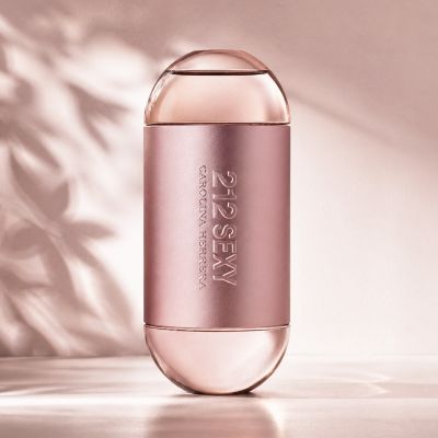 Carolina Herrera 212 Sexy Eau de Parfum For Women