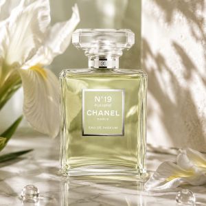 Chanel No 19 Poudre Eau de Parfum For Women